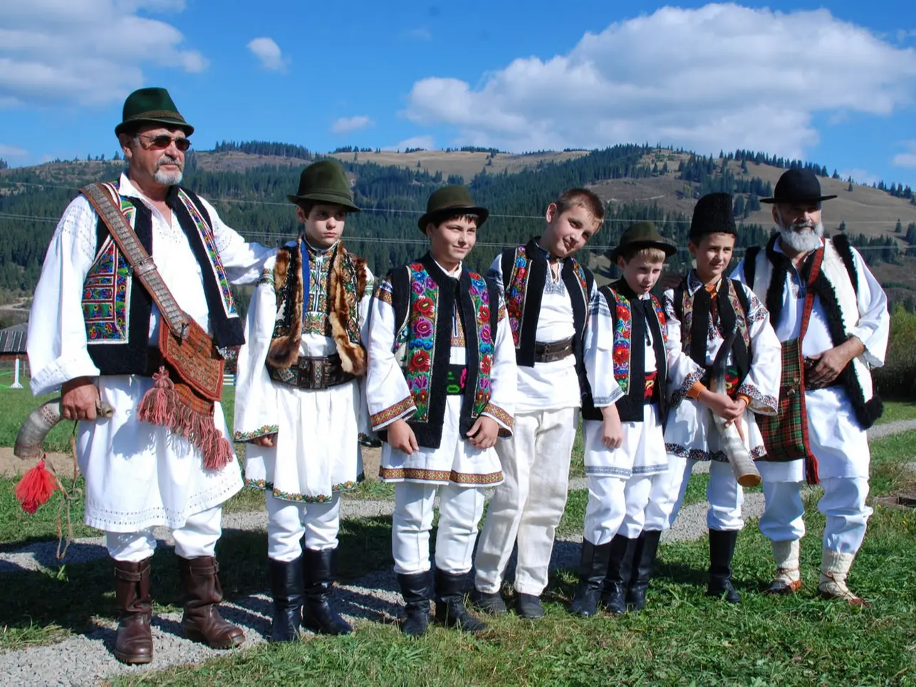 gal-festivalul-cantecul-cetinii-2022-0