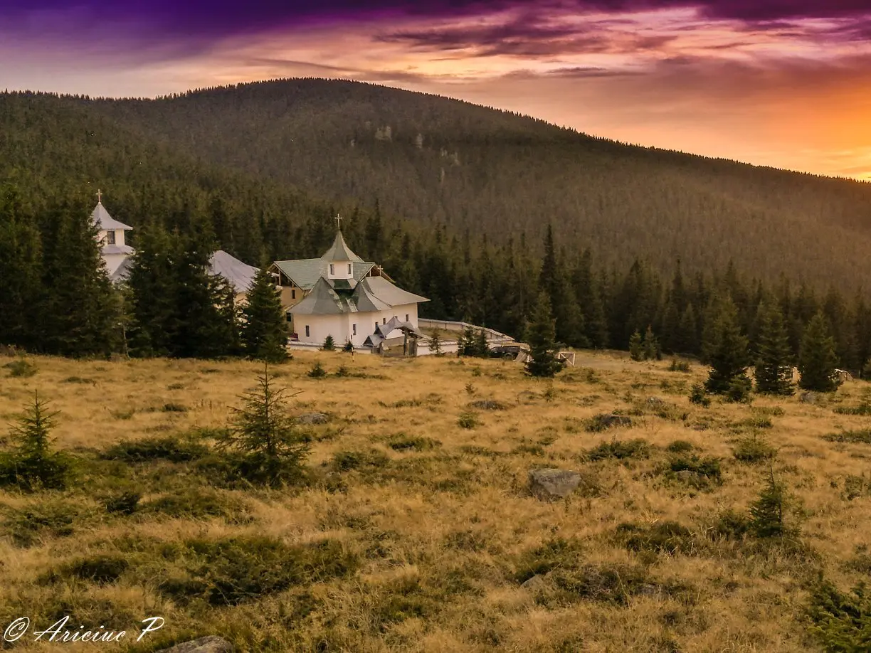 Vatra Dornei - Telescaun - Buza Serbii - Apa Rece - Sarisor - Neagra Sarului